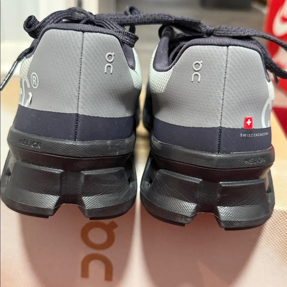 ON CloudTec Gray and Black Sneakers size 8.5 slightly worn in original box - Picture 5 of 6